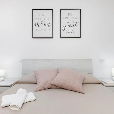 Casa Vacanze Leo Holiday home *